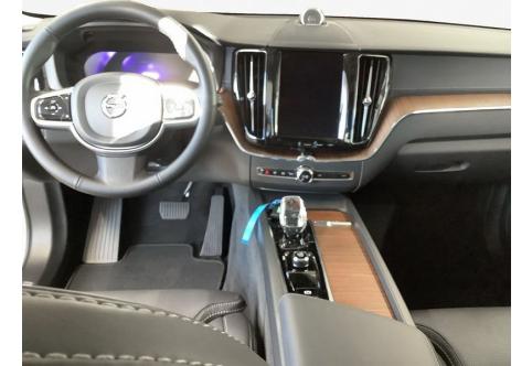 Volvo XC60 #8