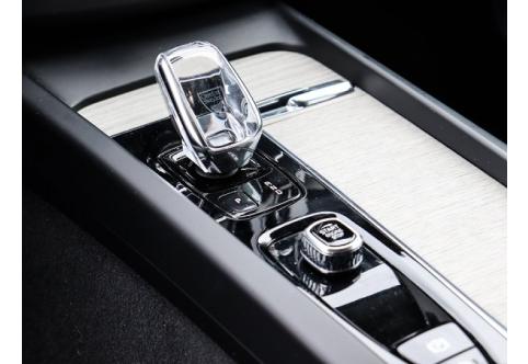 Volvo XC60 #13