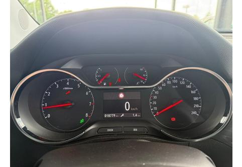 Opel Crossland X #15