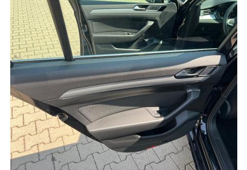VW Passat #11