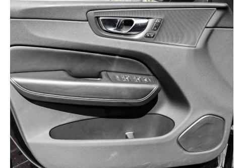 Volvo XC60 #8