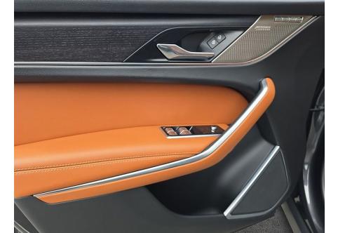 Jaguar F-Pace #13