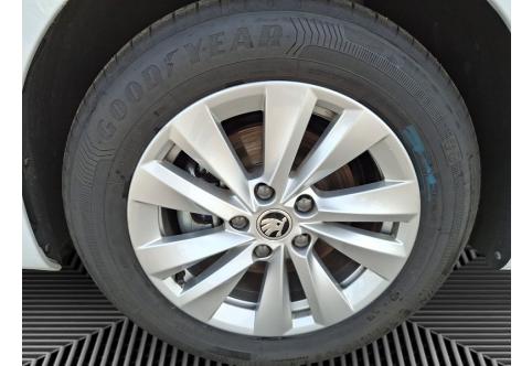 Skoda Octavia #17