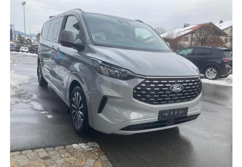 Ford Tourneo Custom #2