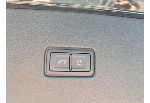 Audi SQ8 #7