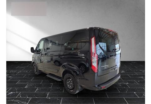 Ford Tourneo Custom #2