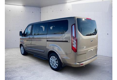 Ford Tourneo Custom #2