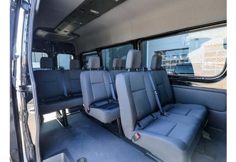 Mercedes-Benz Sprinter #5