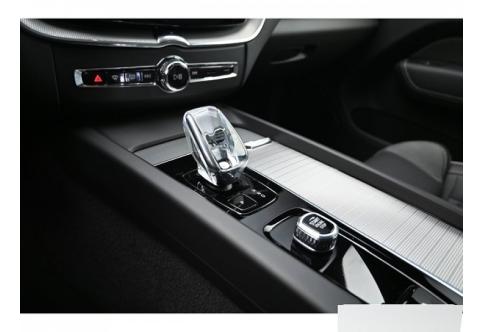 Volvo XC60 #13