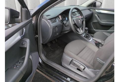 Skoda Octavia #4