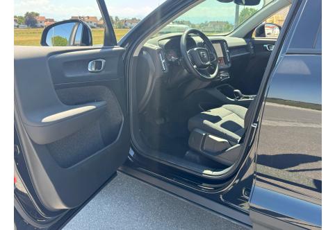 Volvo XC40 #8