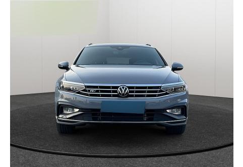 VW Passat #9