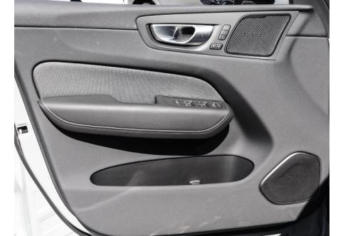 Volvo XC60 #10