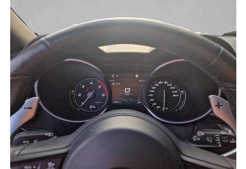 Alfa Romeo Stelvio #4