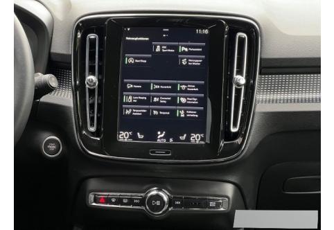 Volvo XC40 #17