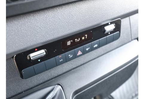 Mercedes-Benz Sprinter #11