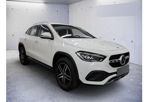 Mercedes-Benz GLA-Klasse #3