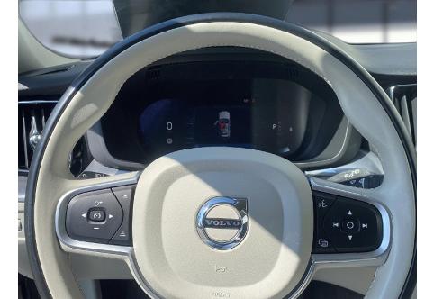 Volvo XC60 #11