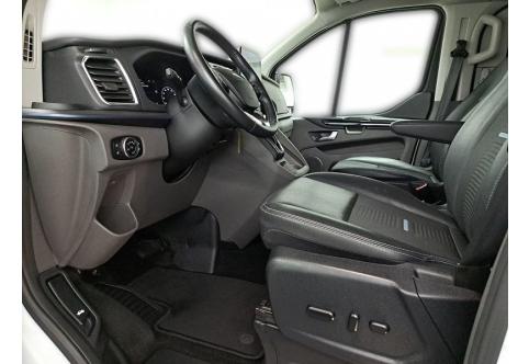 Ford Tourneo Custom #10