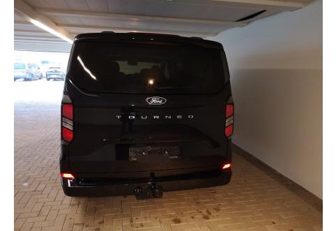 Ford Tourneo Custom #6