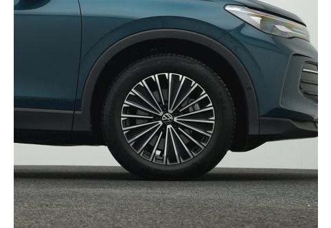 VW Tiguan #24