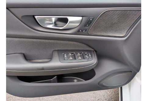 Volvo S60 #8