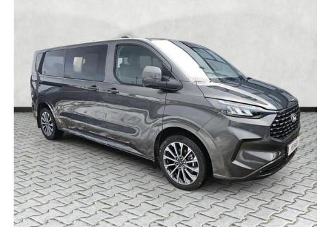 Ford Tourneo Custom #1