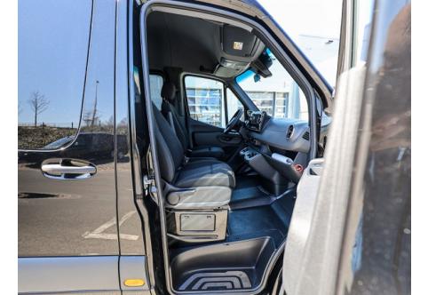 Mercedes-Benz Sprinter #2