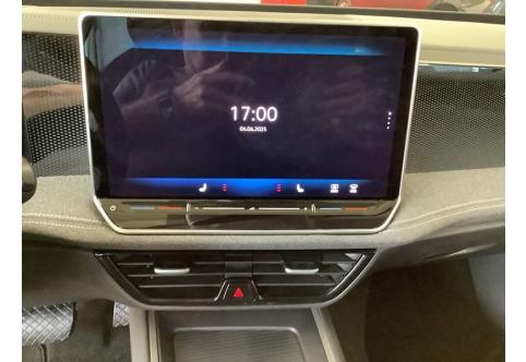 VW Passat #12