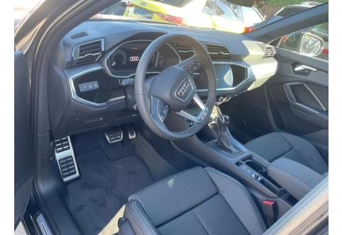 Audi Q3 #2