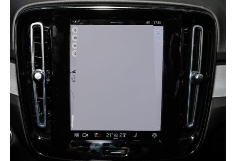 Volvo XC40 #8