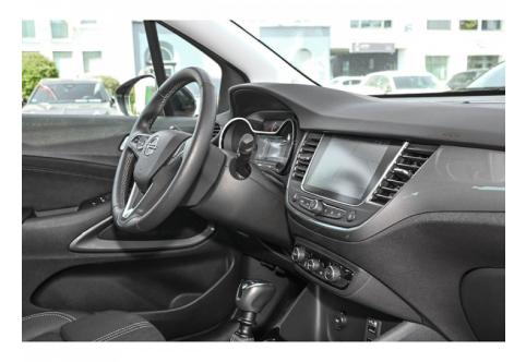 Opel Crossland X #9