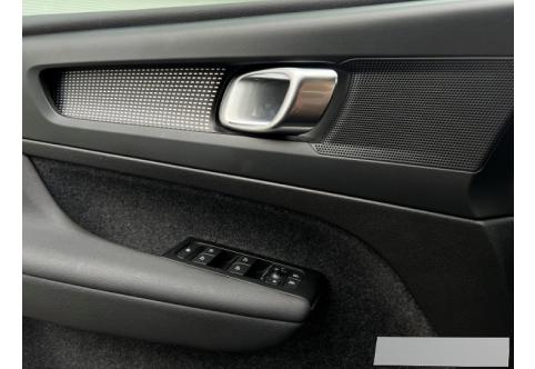 Volvo XC40 #23