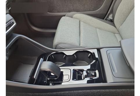 Volvo XC40 #13