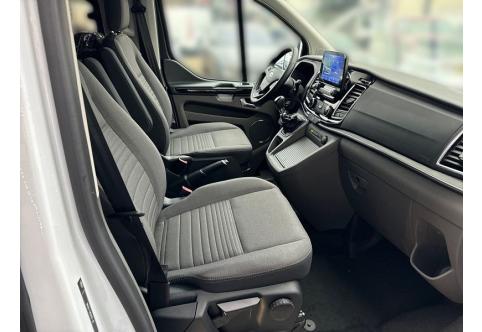 Ford Tourneo Custom #15