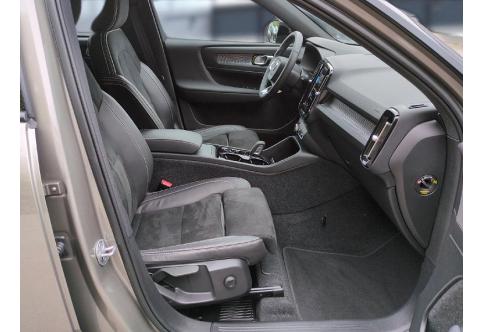 Volvo XC40 #19