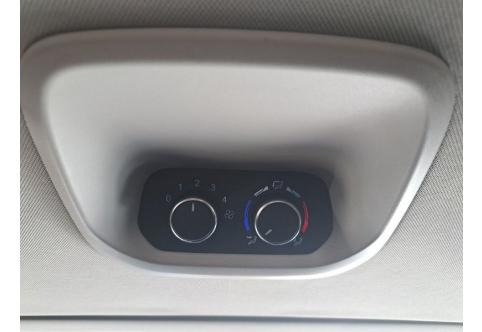 Ford Tourneo Custom #24