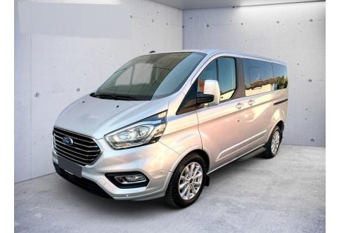 Ford Tourneo Custom #1