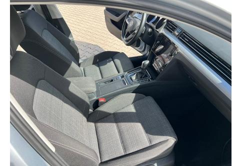 VW Passat #21
