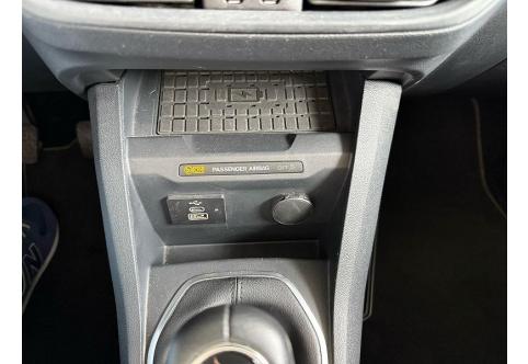 Ford Tourneo Courier #24