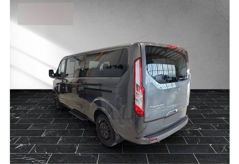 Ford Tourneo Custom #2