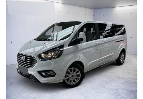 Ford Tourneo Custom #1