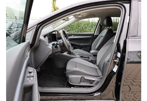 VW Golf #8