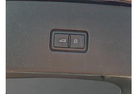 Audi SQ8 #4