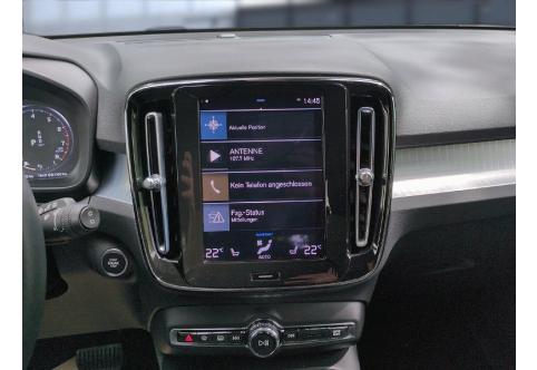 Volvo XC40 #11