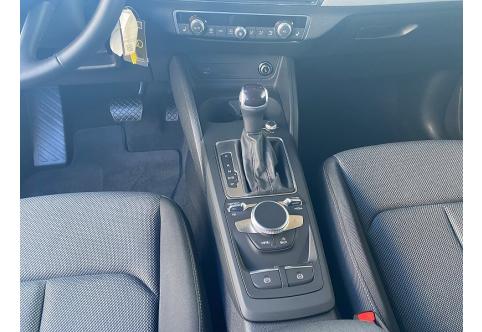 Audi Q2 #11