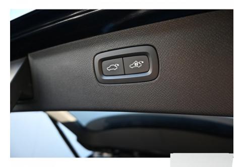 Volvo XC90 #9