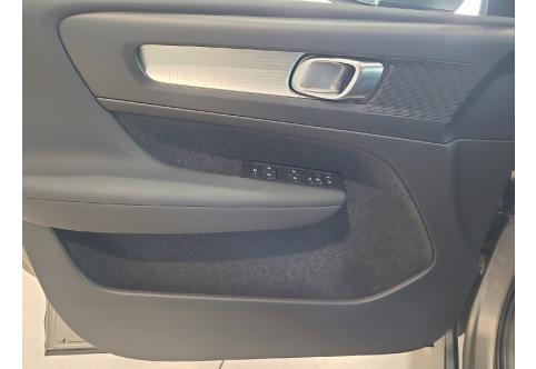Volvo XC40 #5