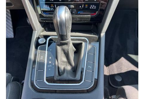 VW Passat #24